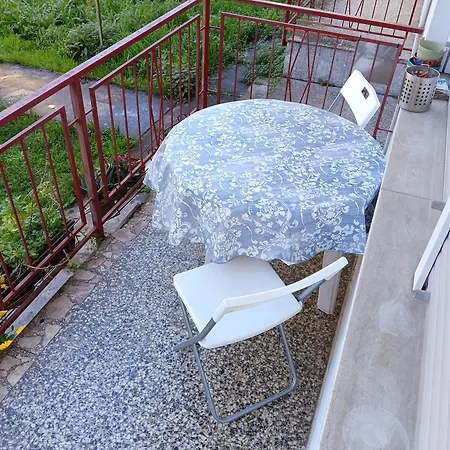 Lungomare Apartment